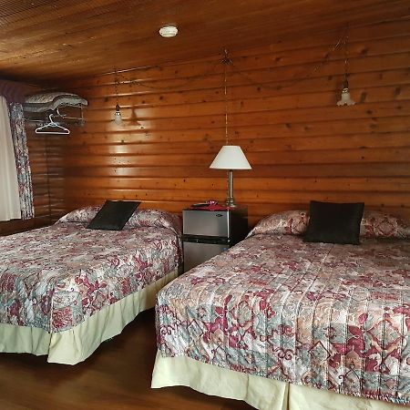 Flamingo Motel 크랜브룩 외부 사진