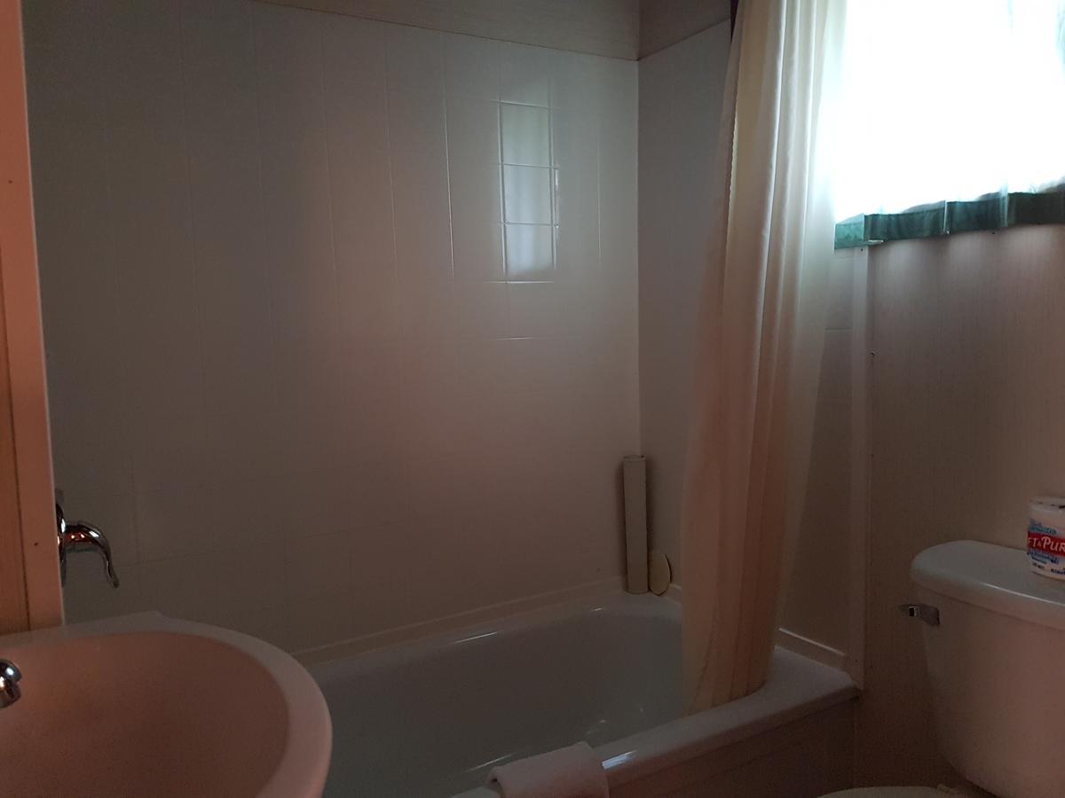 Flamingo Motel 크랜브룩 외부 사진