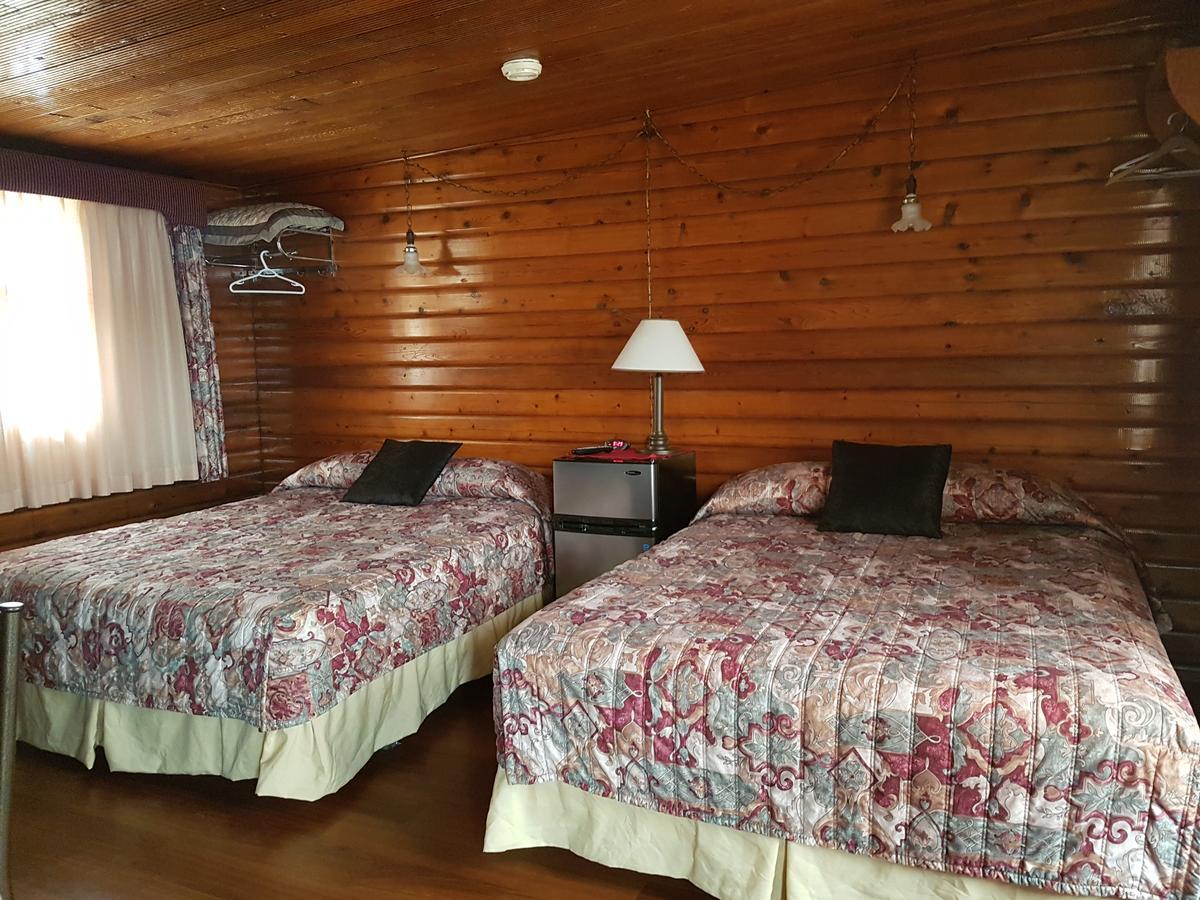 Flamingo Motel 크랜브룩 외부 사진