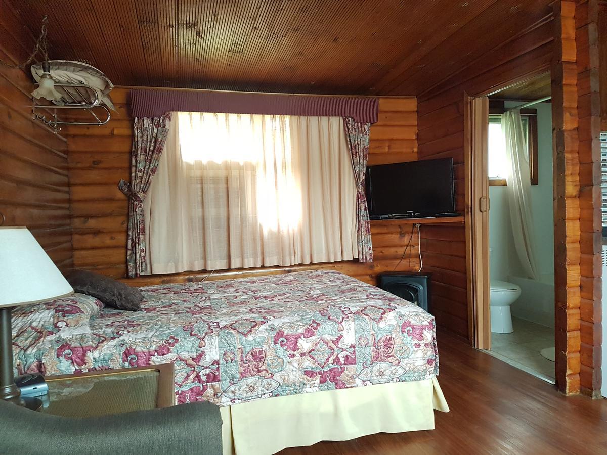 Flamingo Motel 크랜브룩 외부 사진